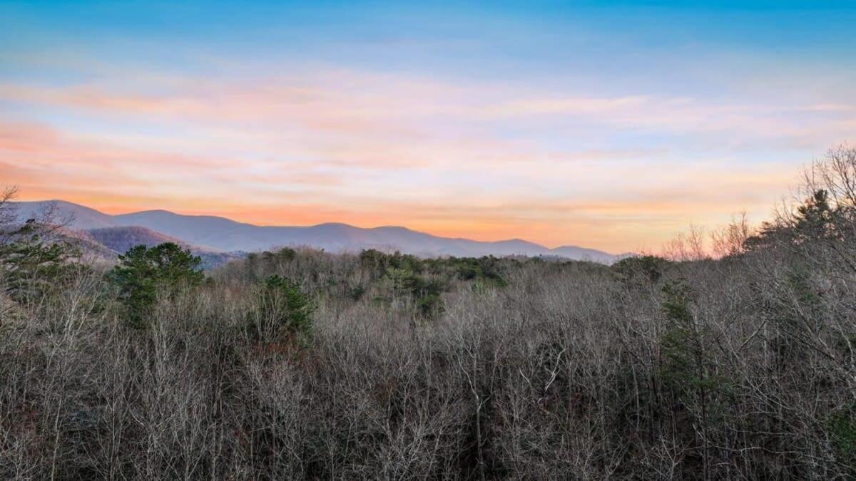 Mountain Views Hot Tub Firepit Close To Town Blue Ridge Esterno foto